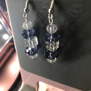 Very beautiful they stand out. Very shinny.